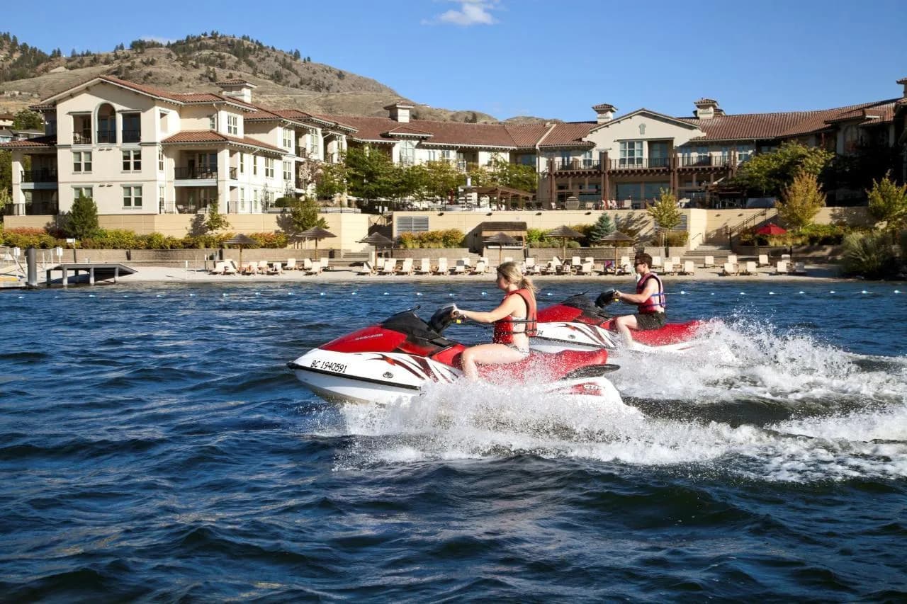 4200 LAKESHORE Drive, Osoyoos
