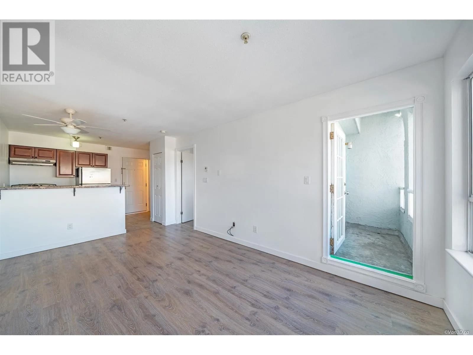 #304 5520 JOYCE STREET, Vancouver, BC photo 5