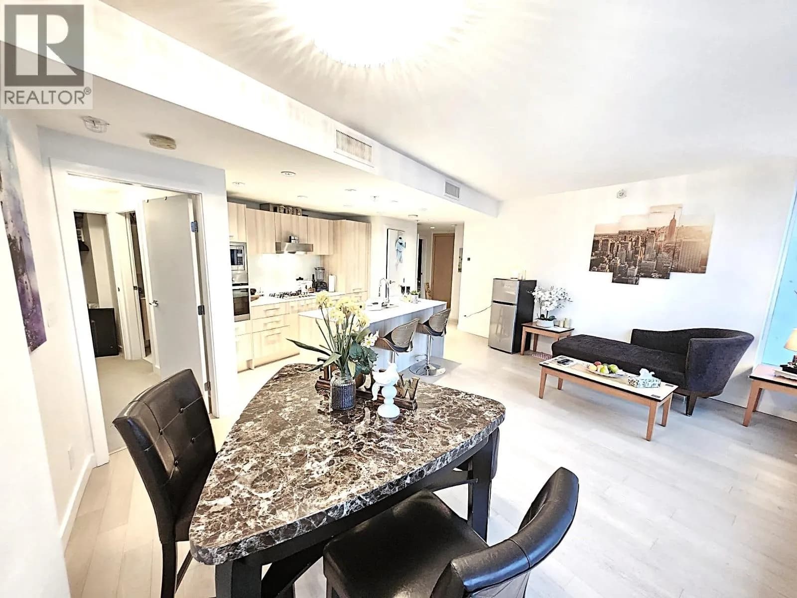 #809 4638 GLADSTONE STREET, Vancouver, BC photo 3