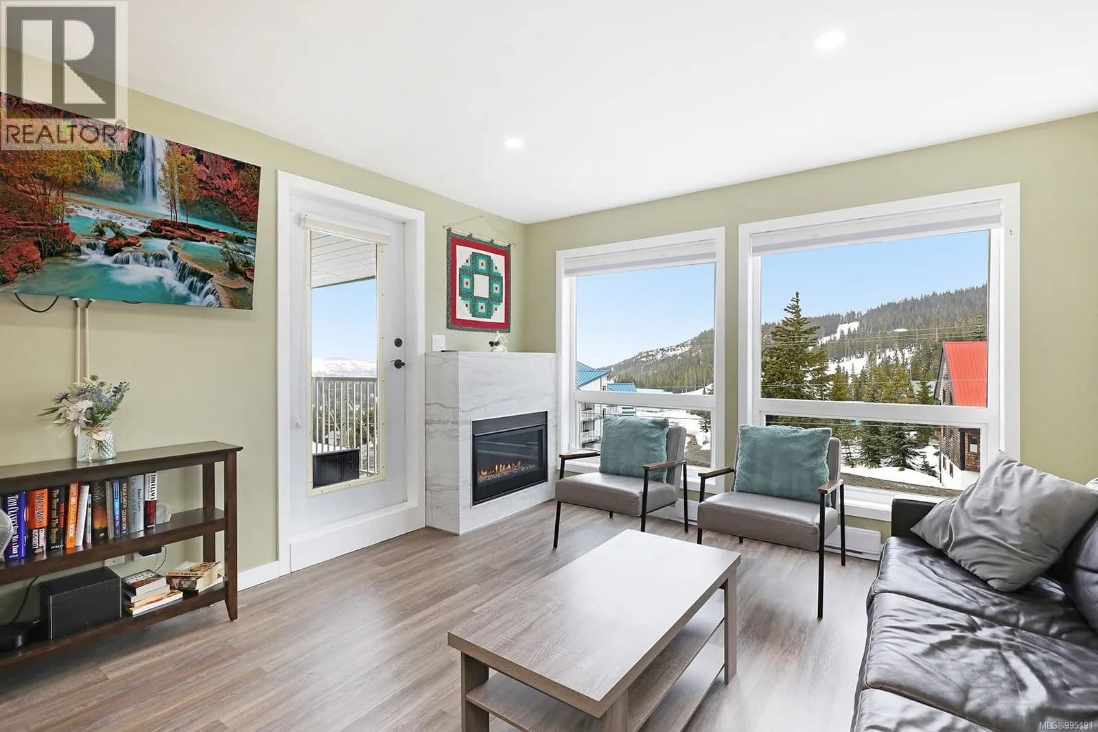 1201 Henry Rd, Courtenay