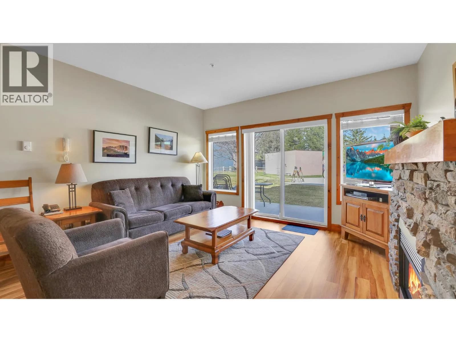 #111H 701 14A Crescent, Invermere, BC photo 5