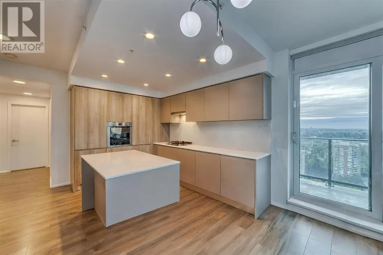#2710 3809 EVERGREEN PLACE, Burnaby, BC photo 3