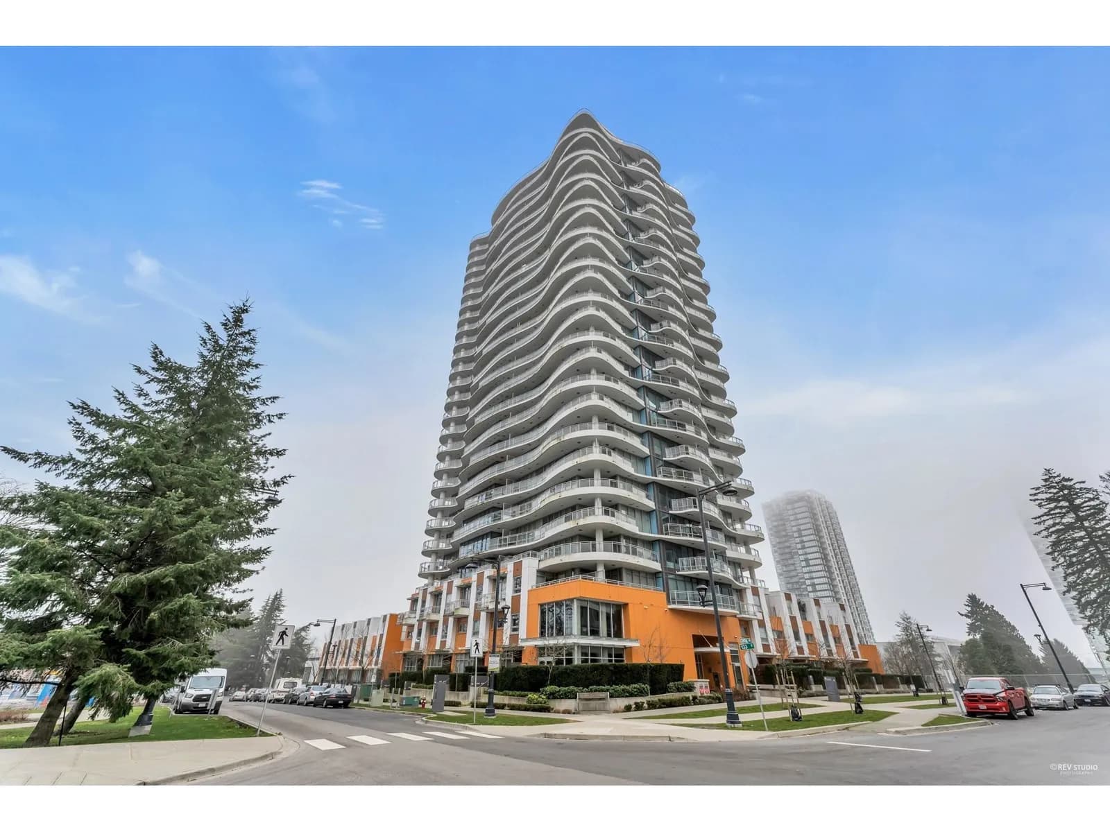 #2003 13303 CENTRAL AVENUE, Surrey, BC photo 2