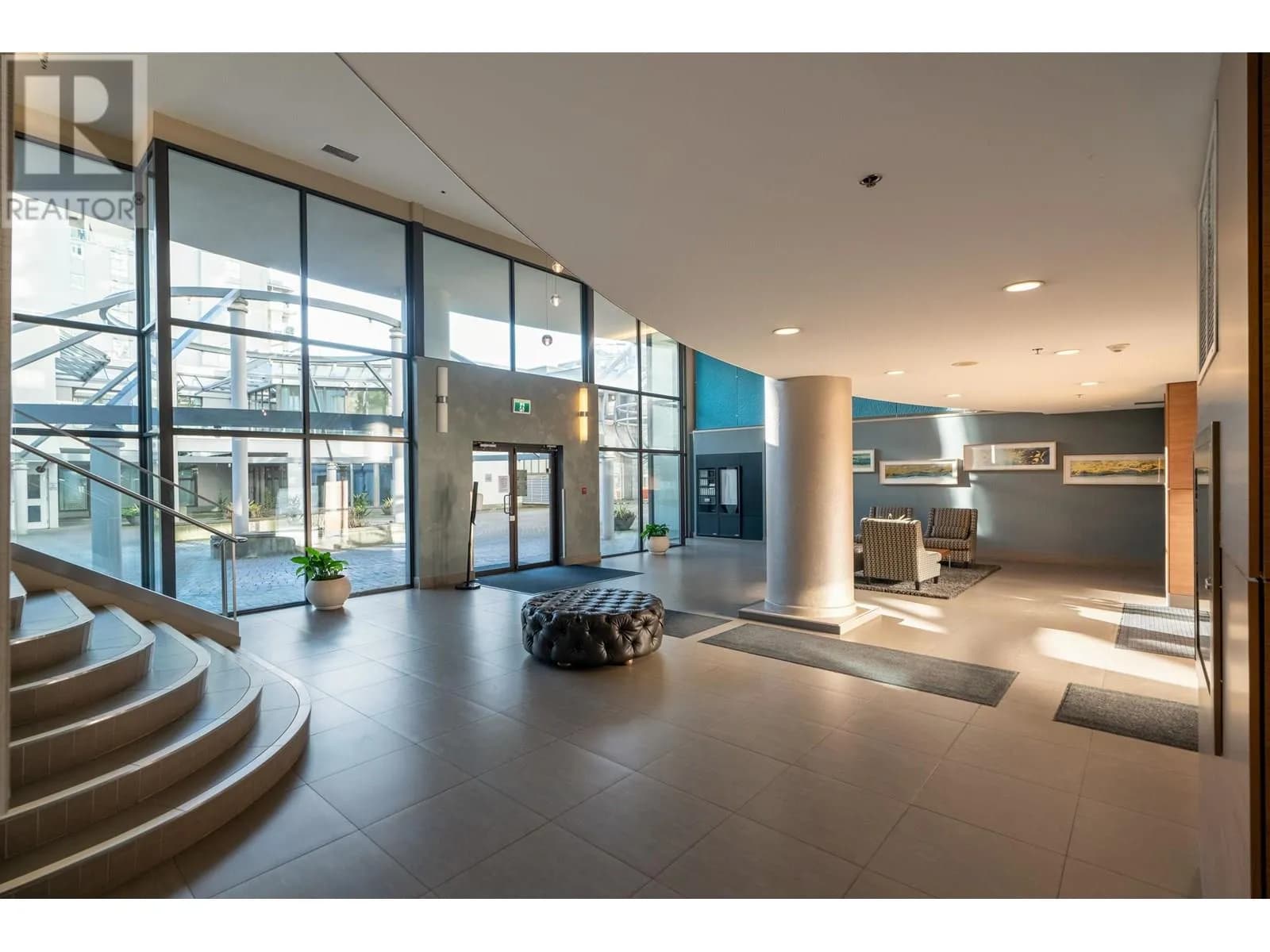 #604 1500 HOWE STREET, Vancouver, BC photo 3
