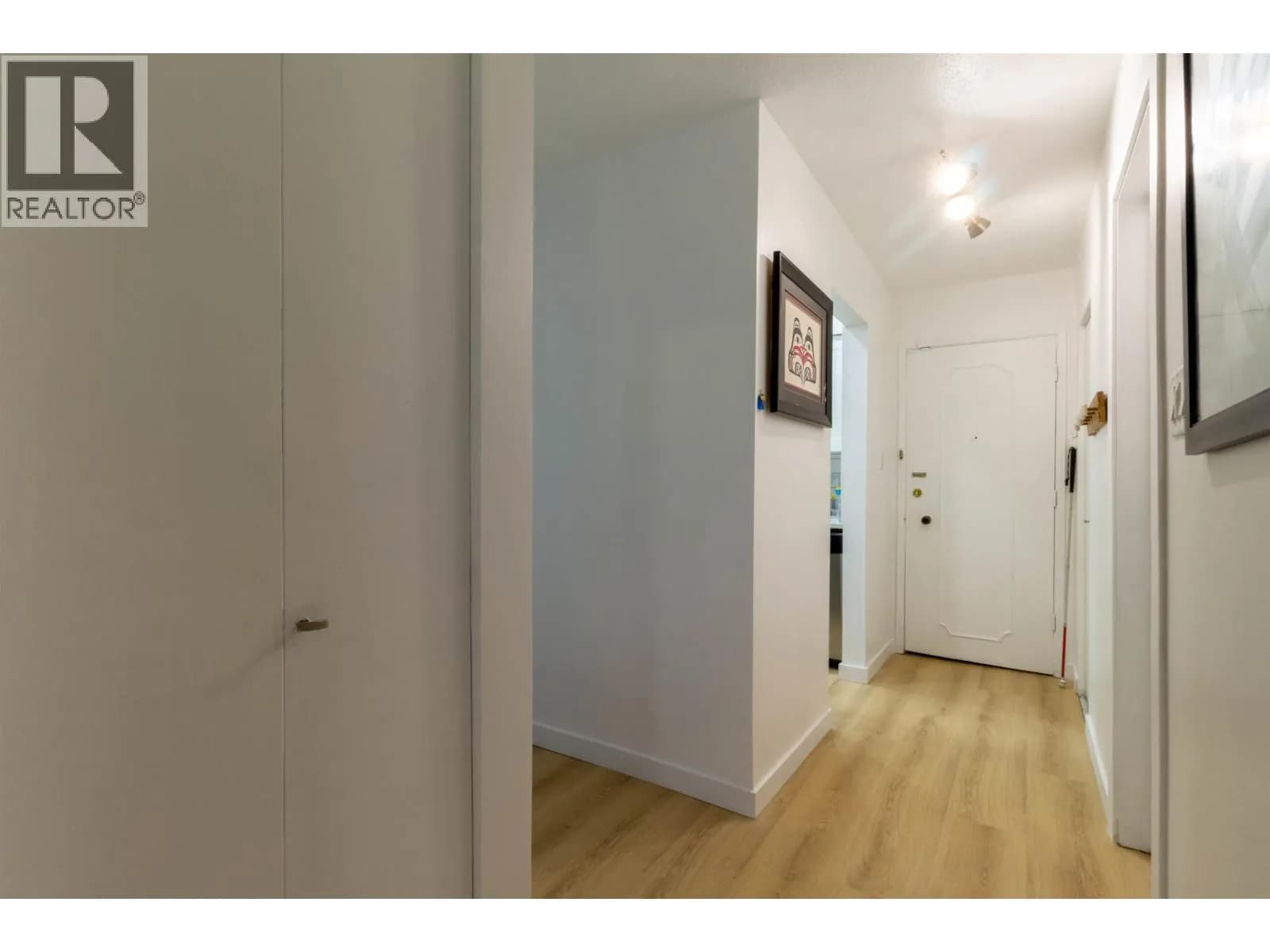 #106 7428 19TH AVENUE, Burnaby, BC photo 2