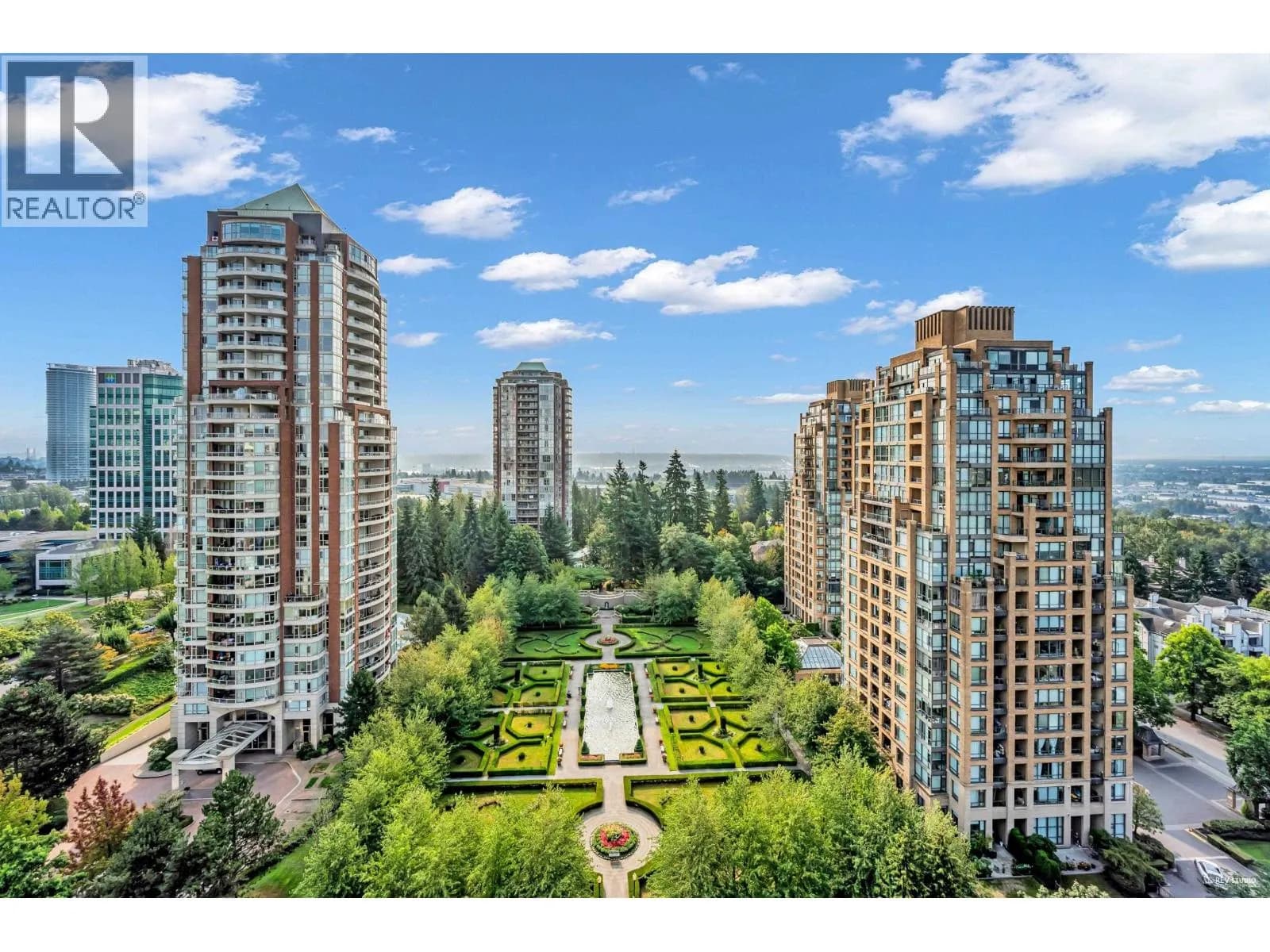 6833 STATION HILL DRIVE, Burnaby