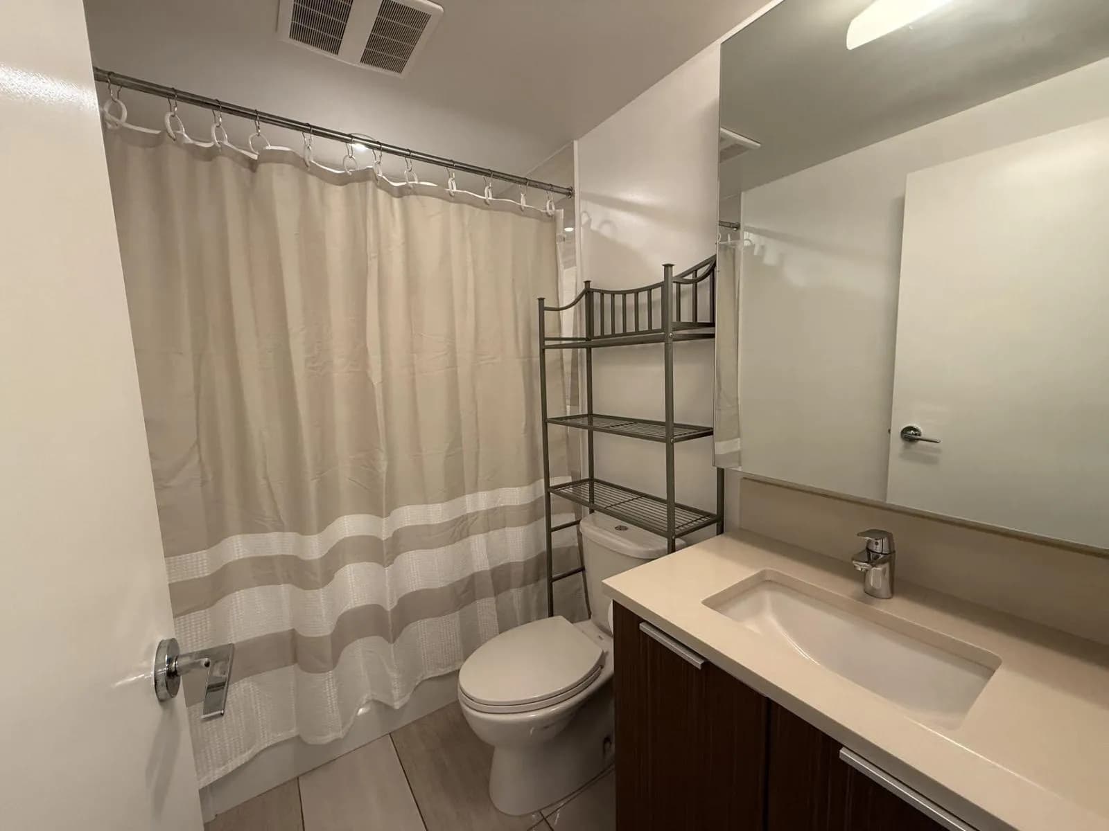 #1412 13308 CENTRAL AVENUE, Surrey, BC photo 3