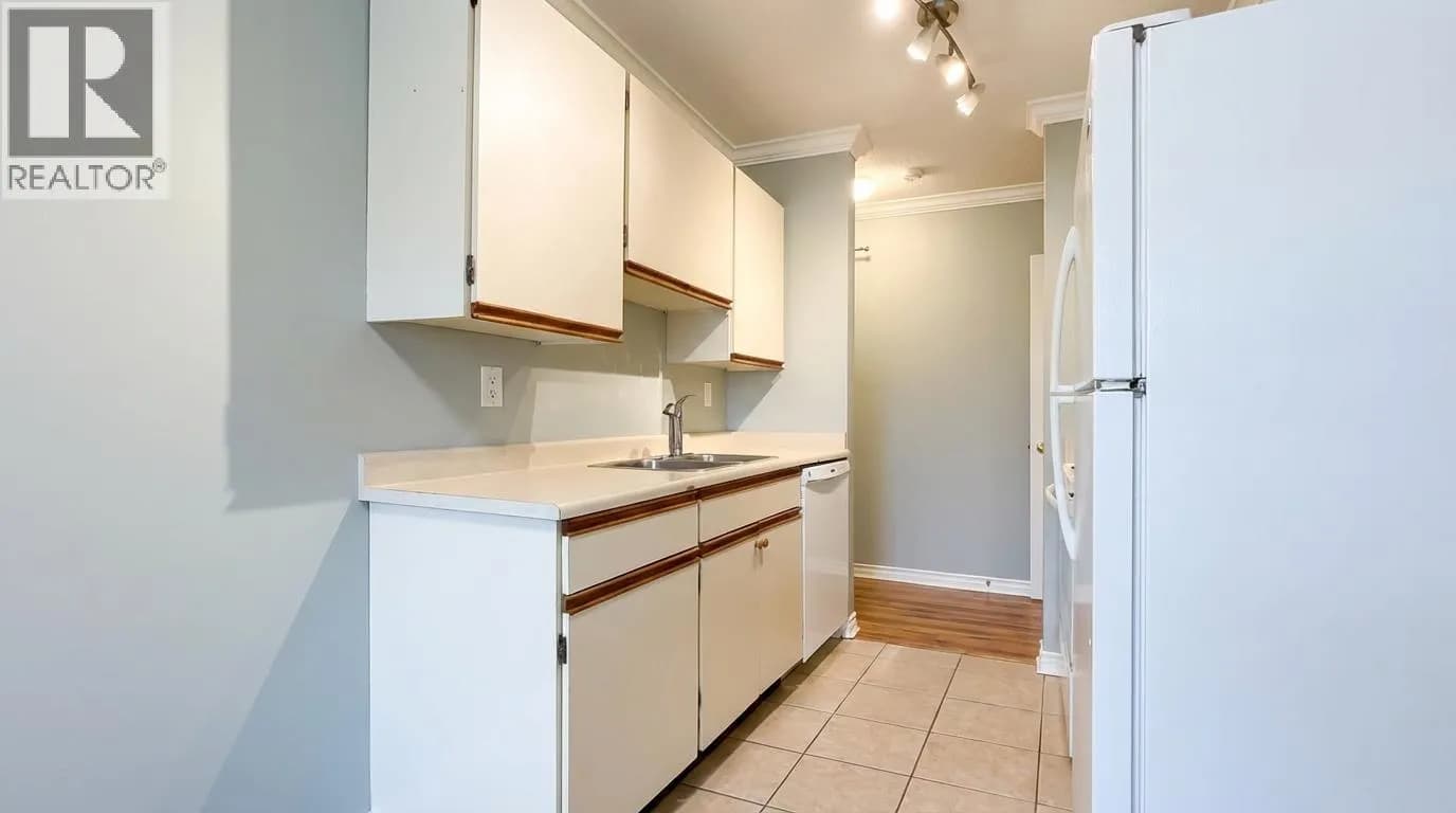 #213 1195 PIPELINE ROAD, Coquitlam, BC photo 5