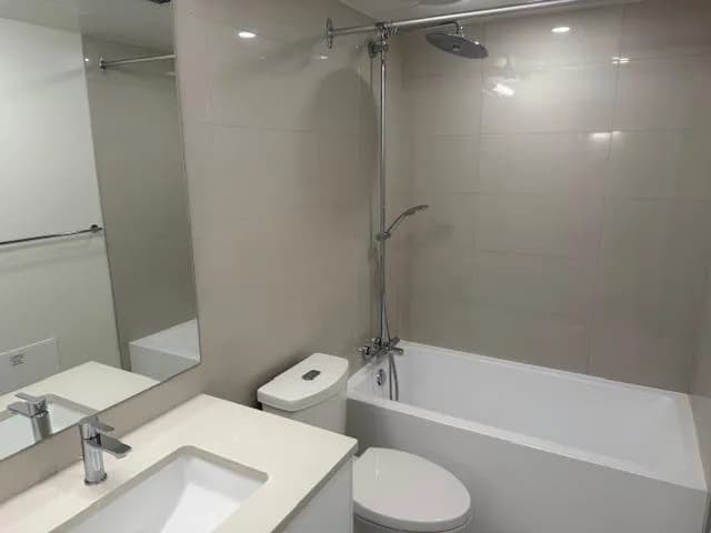 #703 13675 107A AVENUE, Surrey, BC photo 3
