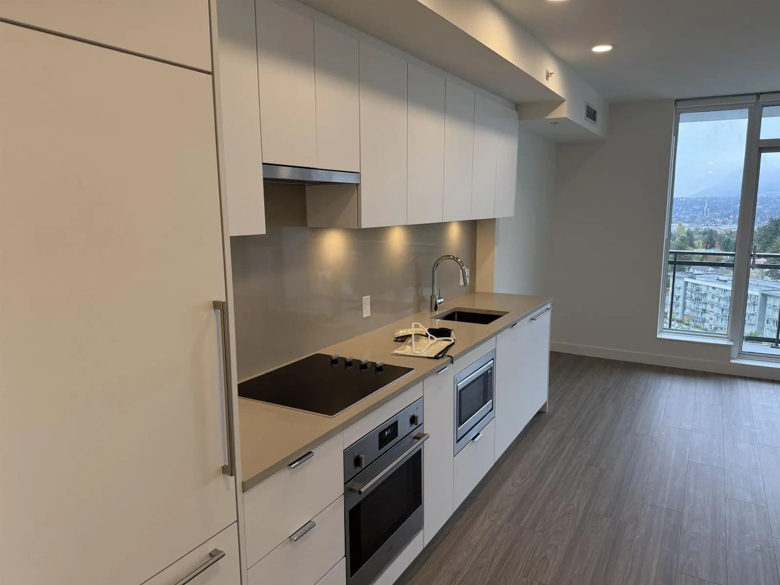 #1510 13675 107A AVENUE, Surrey, BC photo 2