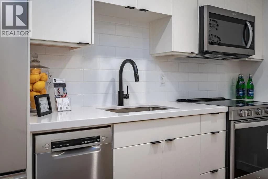 #209 514 VICTORIA Street, Nelson, BC photo 5