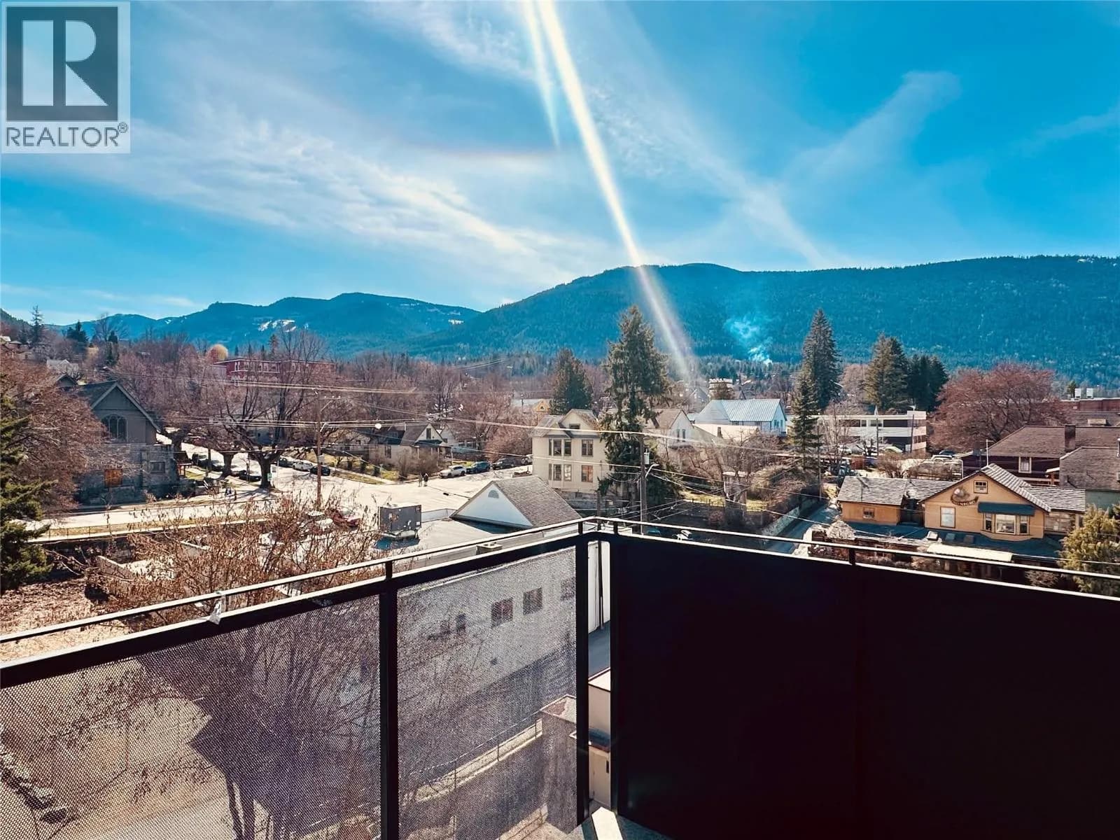 #506 514 VICTORIA Street, Nelson, BC photo 4