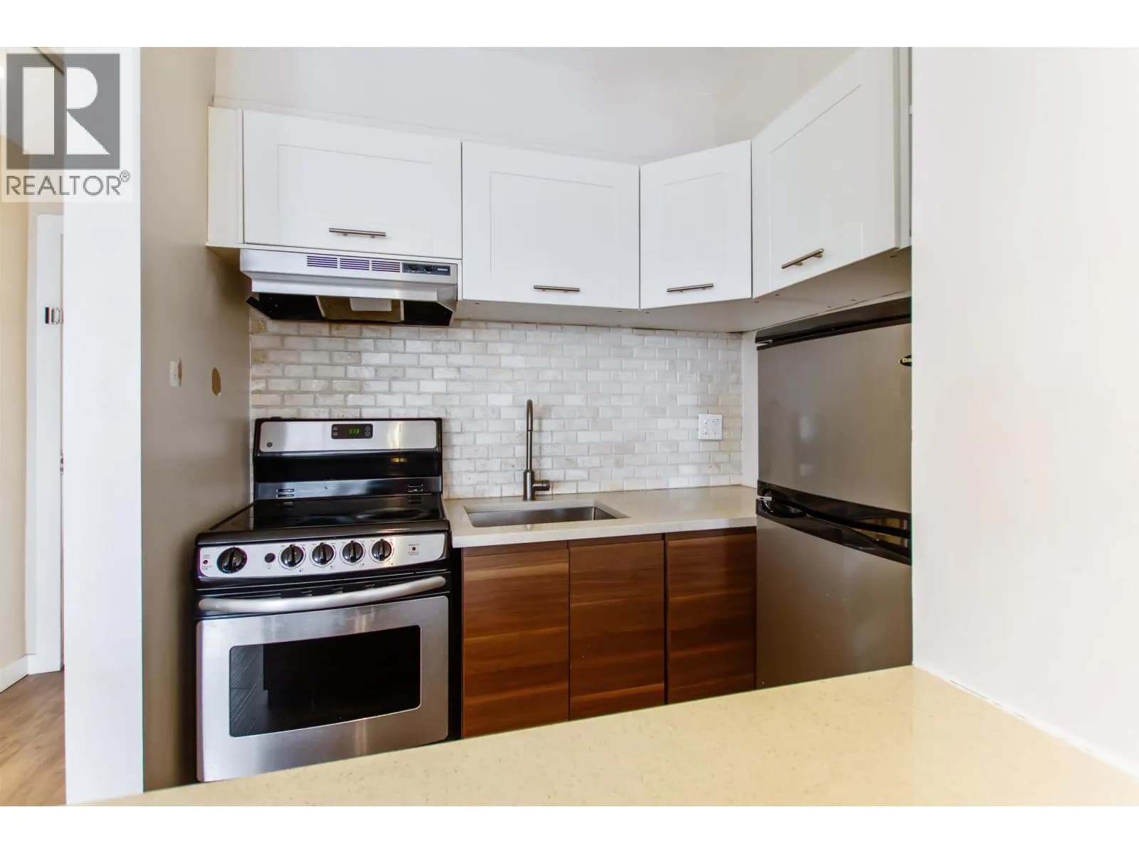 #308 1250 BURNABY STREET, Vancouver, BC photo 3