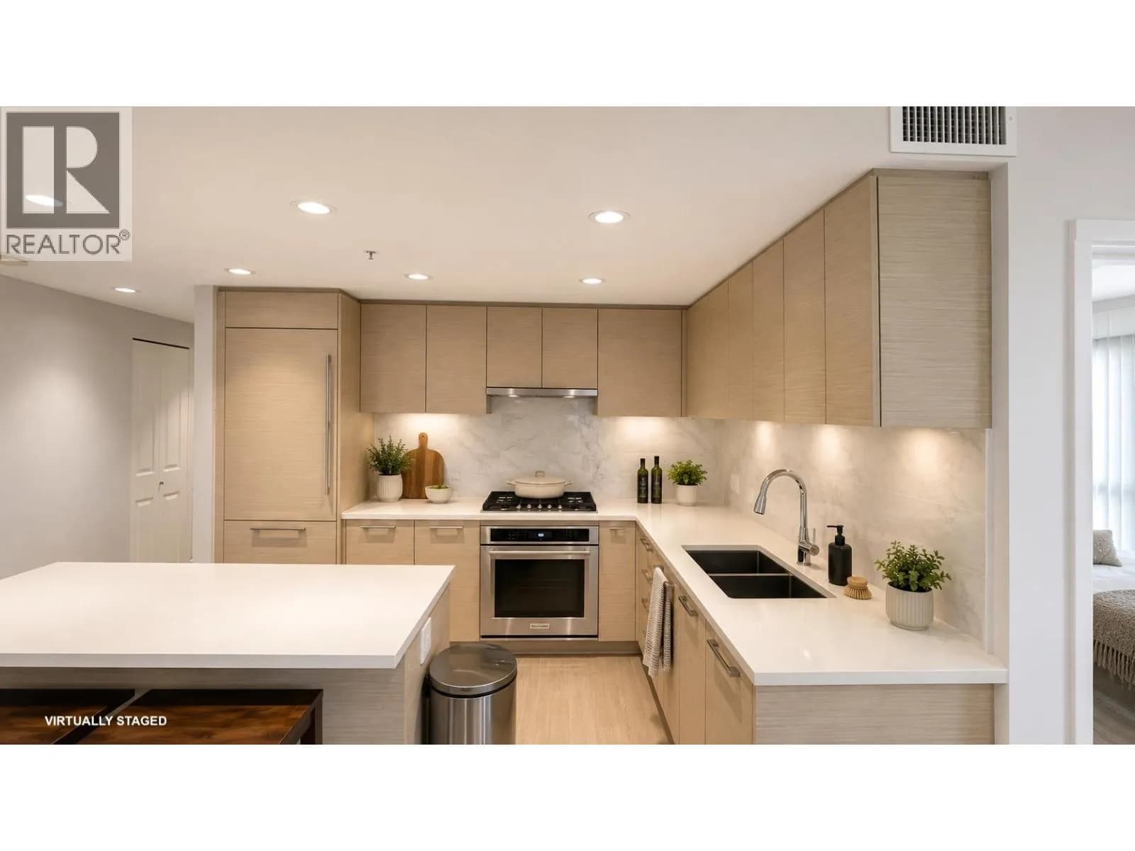 #1208 6700 DUNBLANE AVENUE, Burnaby, BC photo 5
