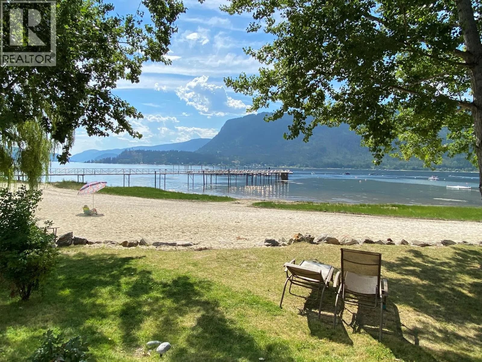 #401 326 Mara Lake Lane, Sicamous, BC photo 2
