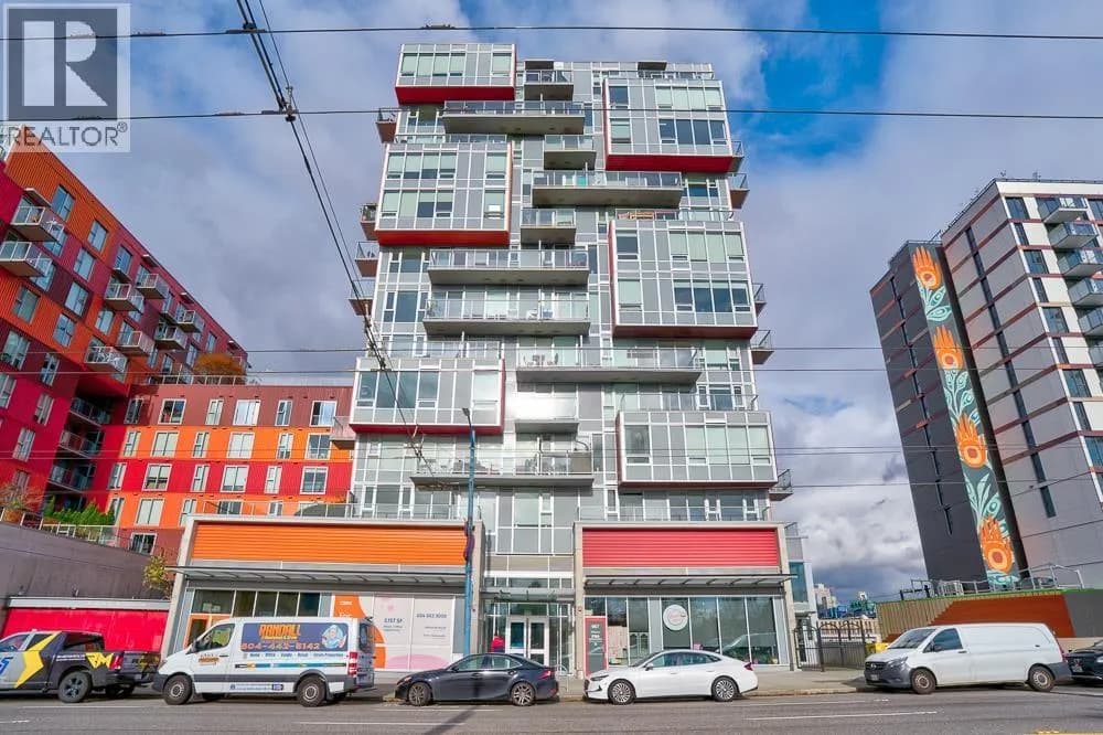 #201 983 E HASTINGS STREET, Vancouver, BC photo 2