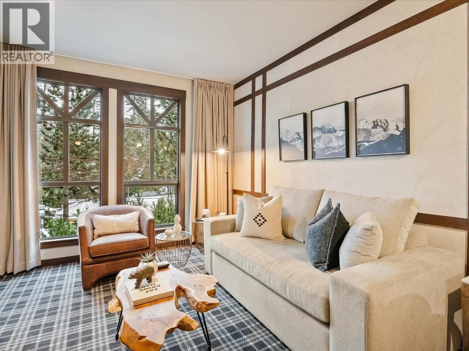#315 4320 SUNDIAL CRESCENT, Whistler, BC photo 4