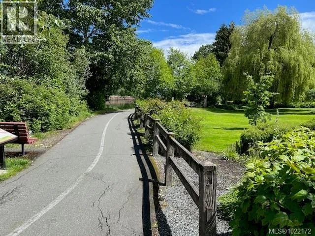 #103D 1800 Riverside Lane, Courtenay, BC photo 2