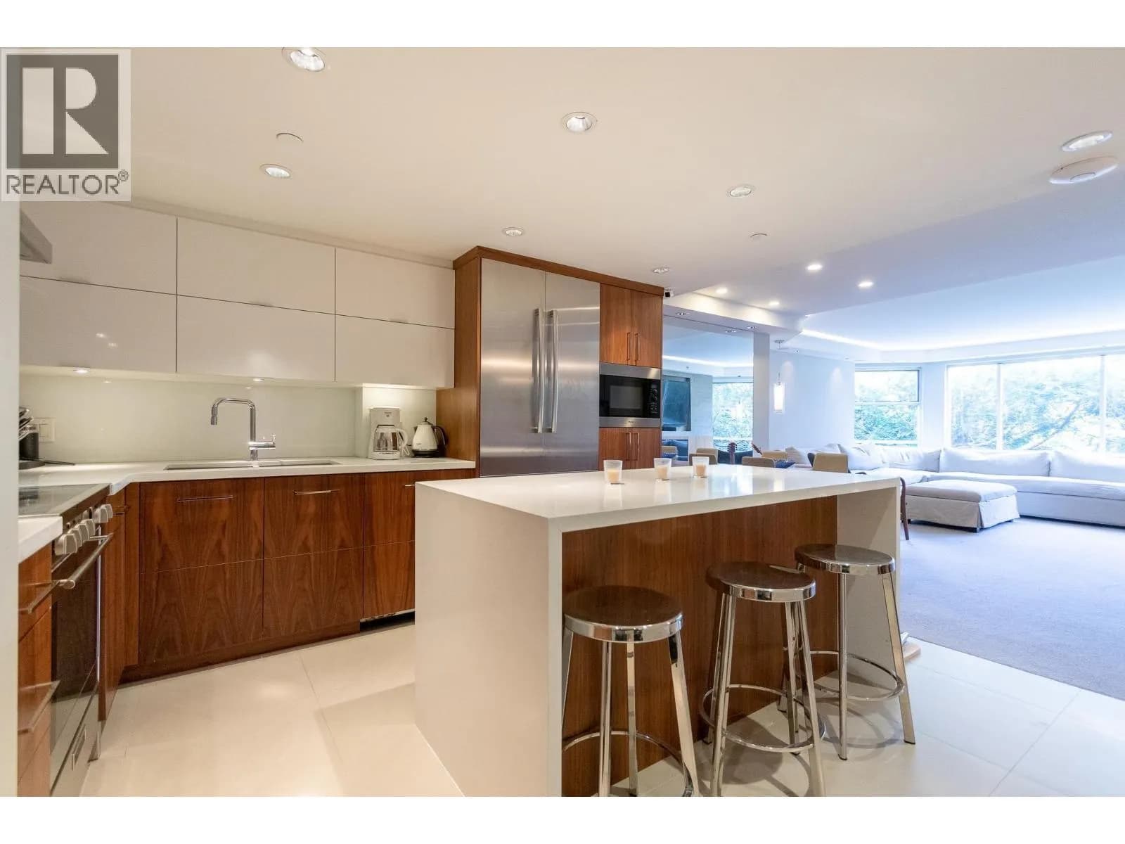 4910 SPEARHEAD PLACE, Whistler