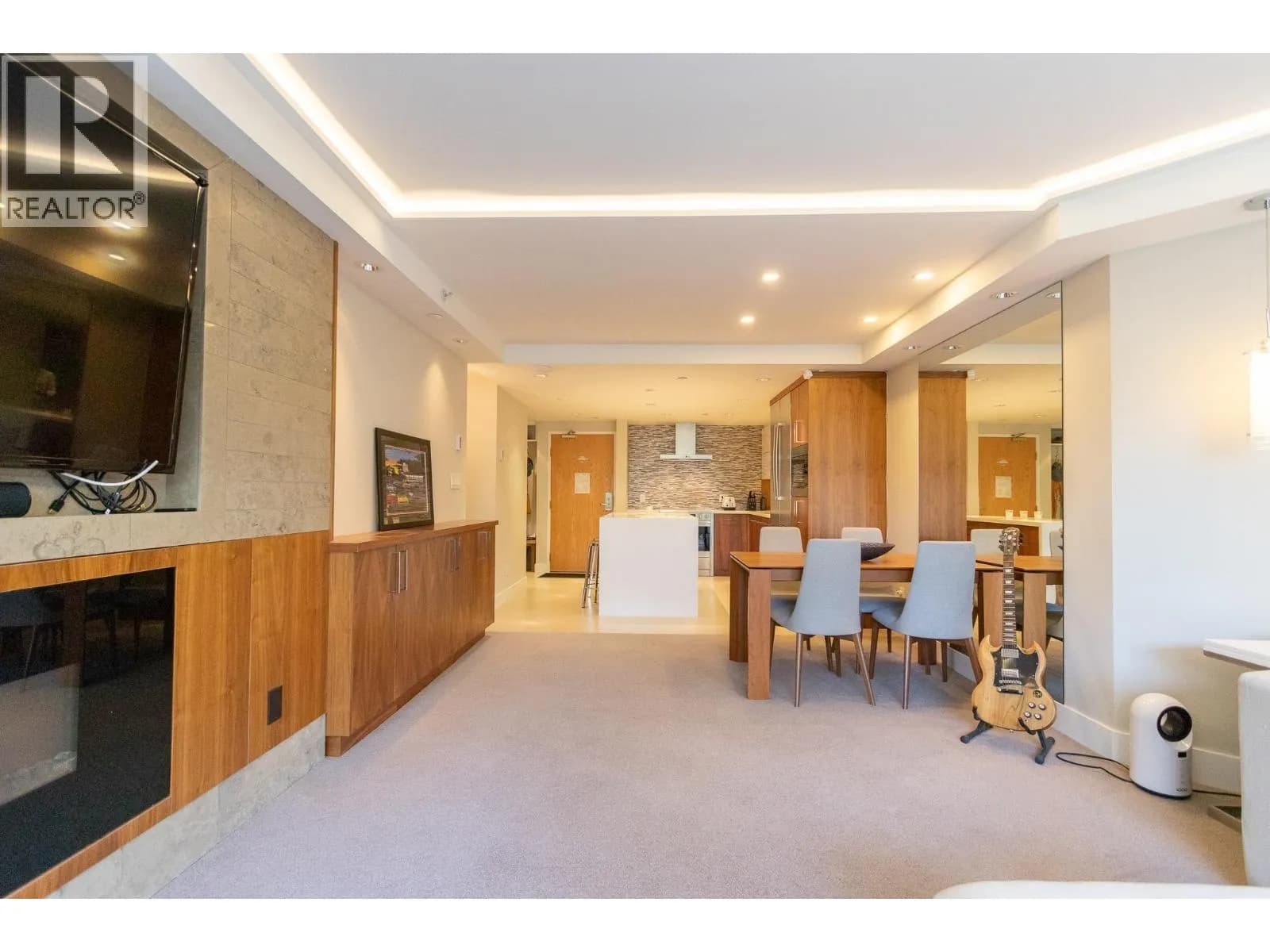 #105 4910 SPEARHEAD PLACE, Whistler, BC photo 5