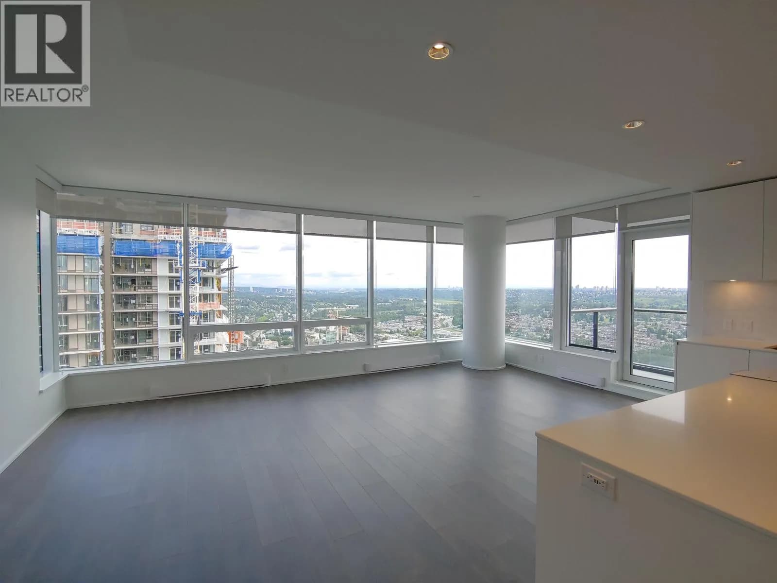 #5702 1955 ALPHA AVENUE, Burnaby, BC photo 5