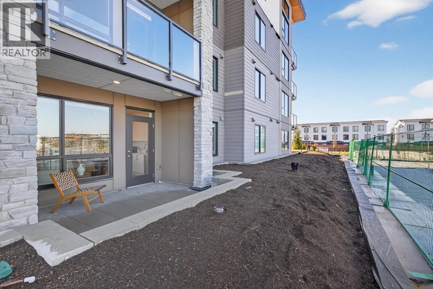 #107 1942 STARLING DRIVE, Tsawwassen, BC photo 2