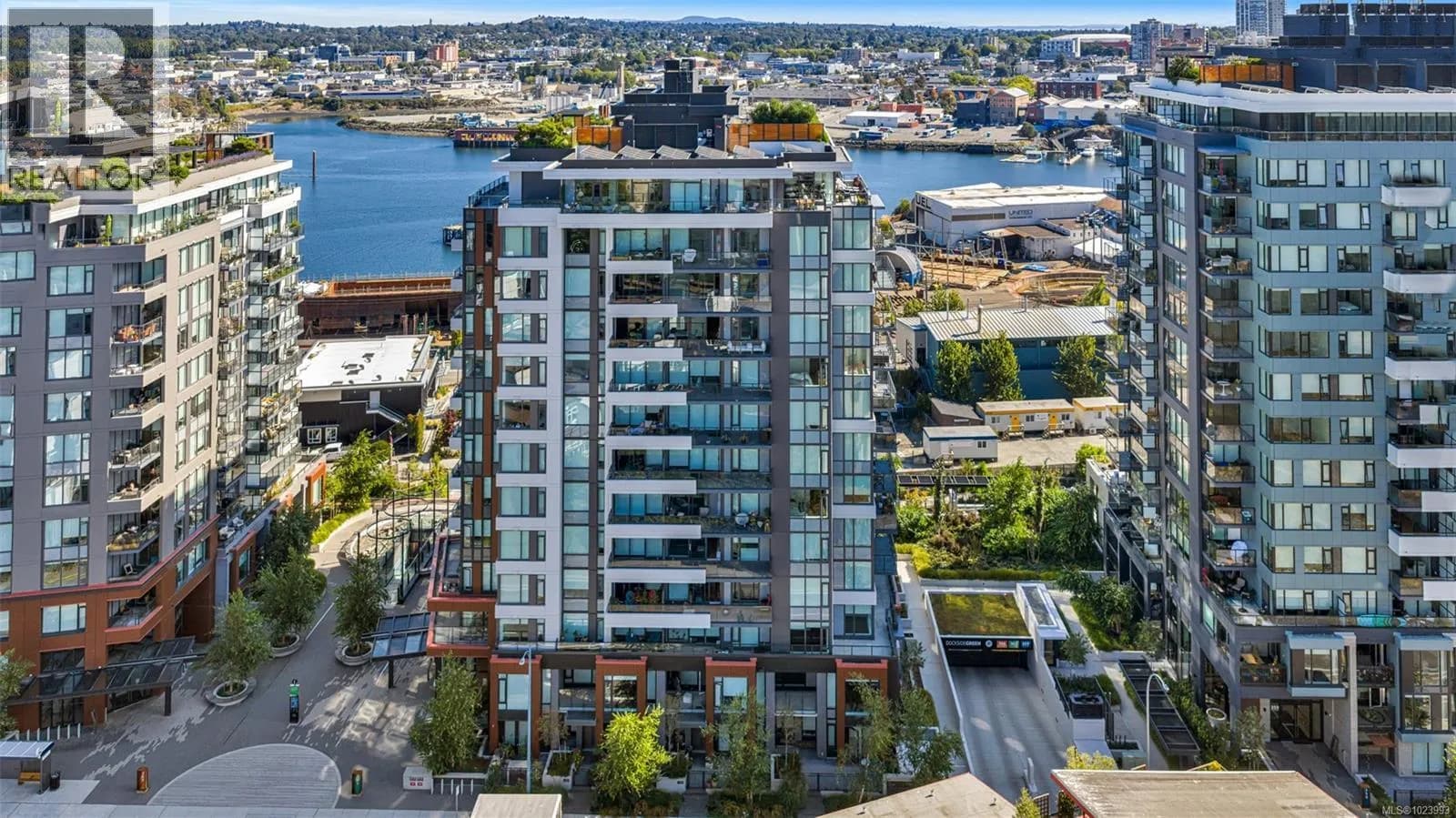 #1108 363 Tyee Rd, Victoria, BC photo 1