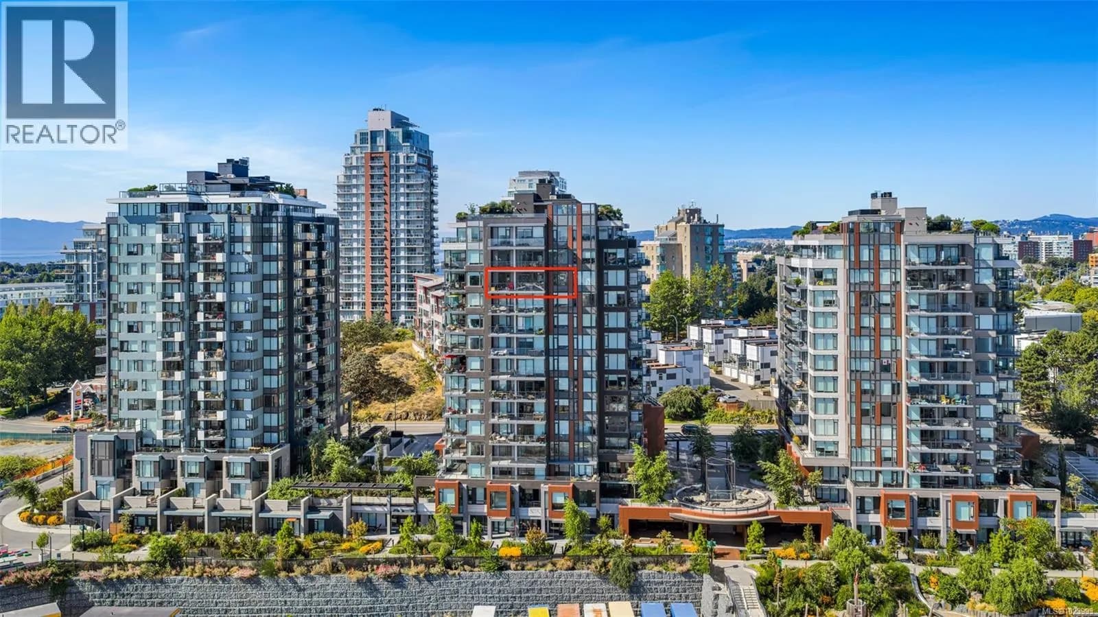 #1108 363 Tyee Rd, Victoria, BC photo 4