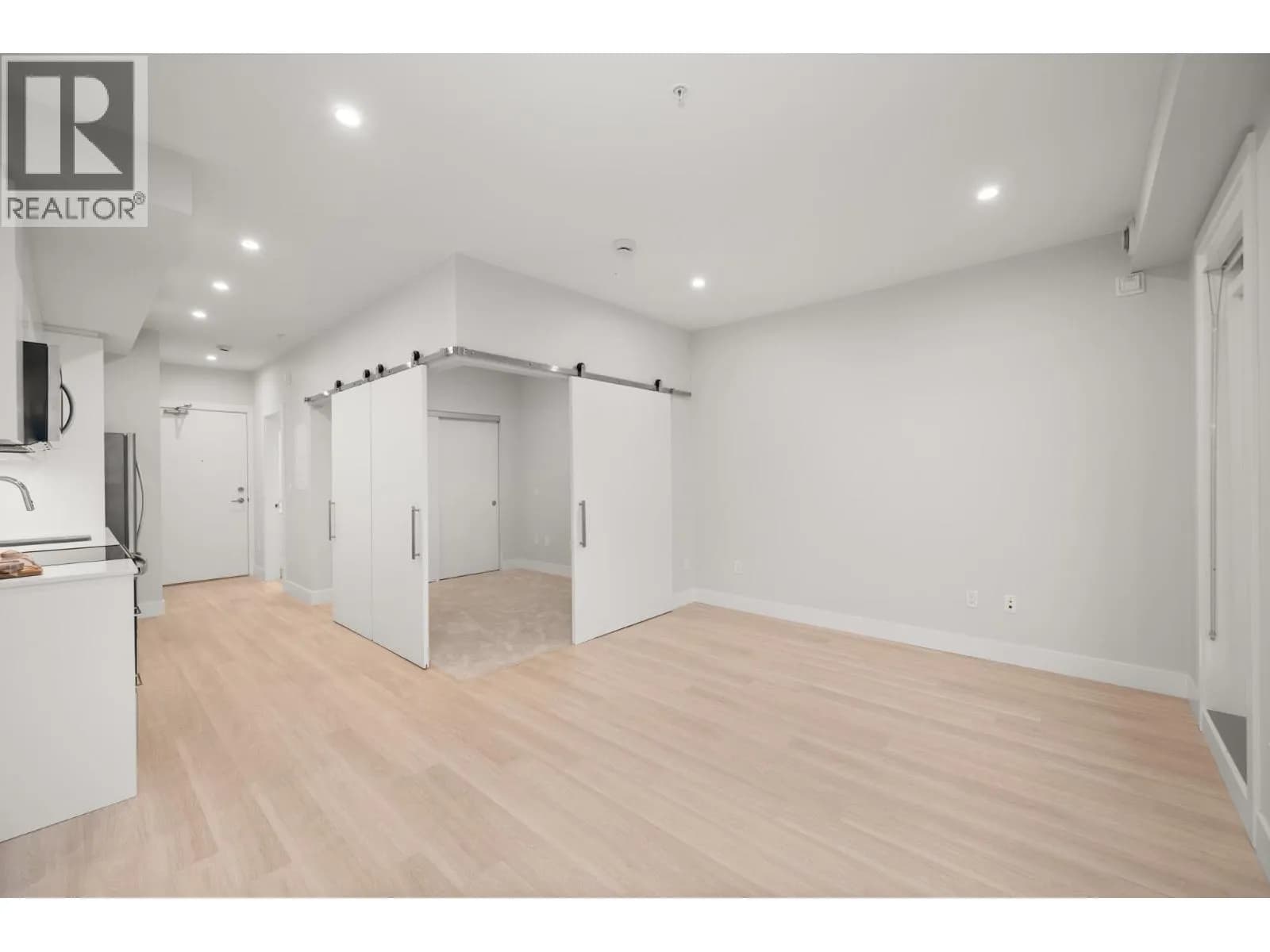 #205 1942 STARLING DRIVE, Delta, BC photo 5