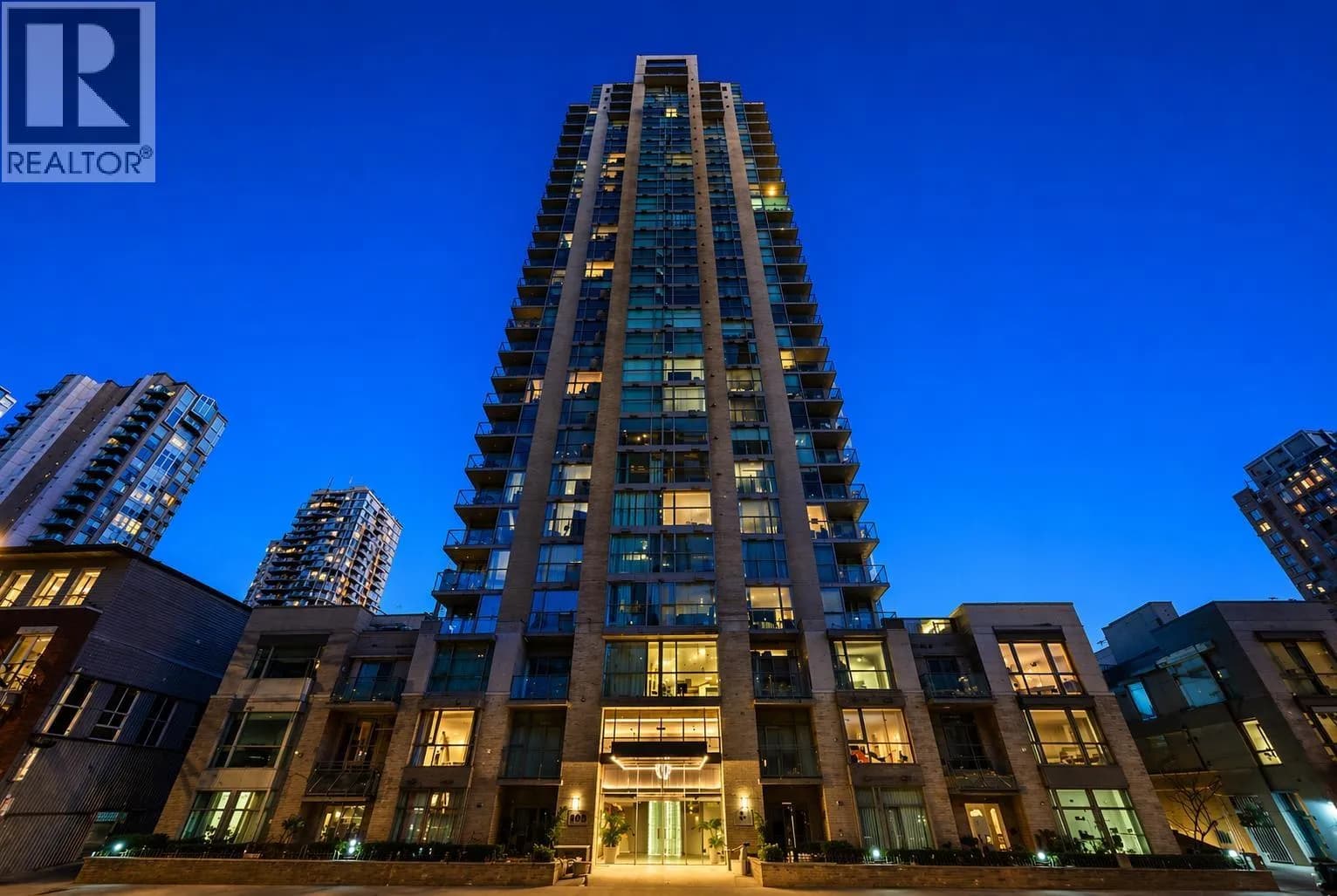#1805 928 RICHARDS STREET, Vancouver, BC photo 1