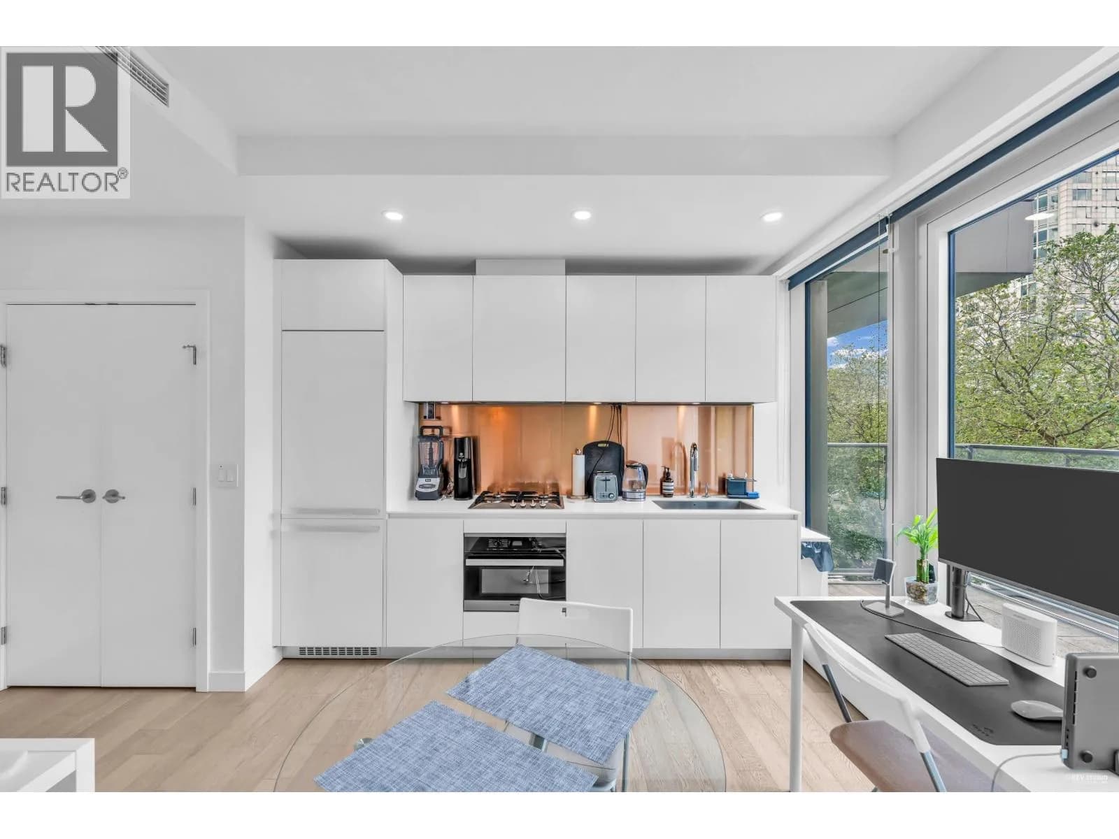 1480 HOWE STREET, Vancouver