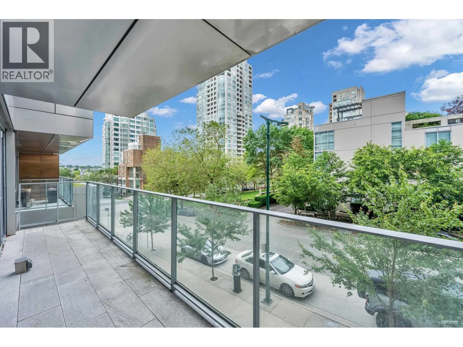#303 1480 HOWE STREET, Vancouver, BC photo 2