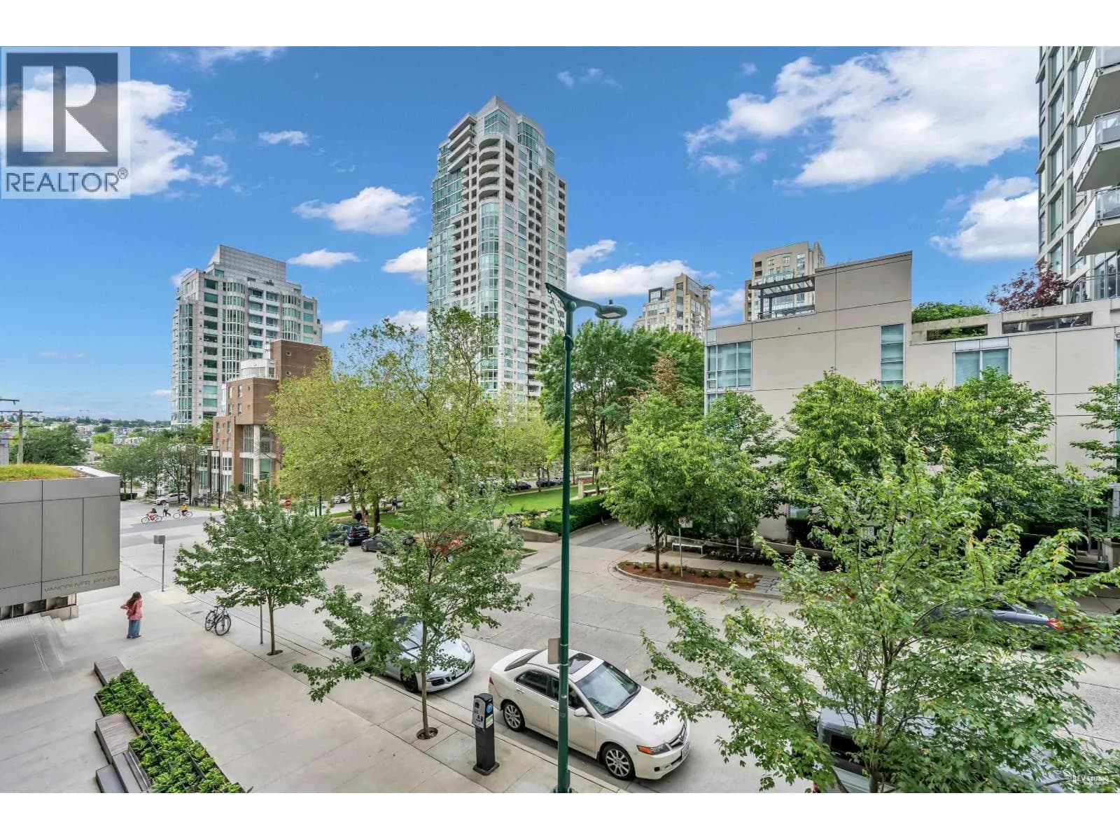 #303 1480 HOWE STREET, Vancouver, BC photo 5