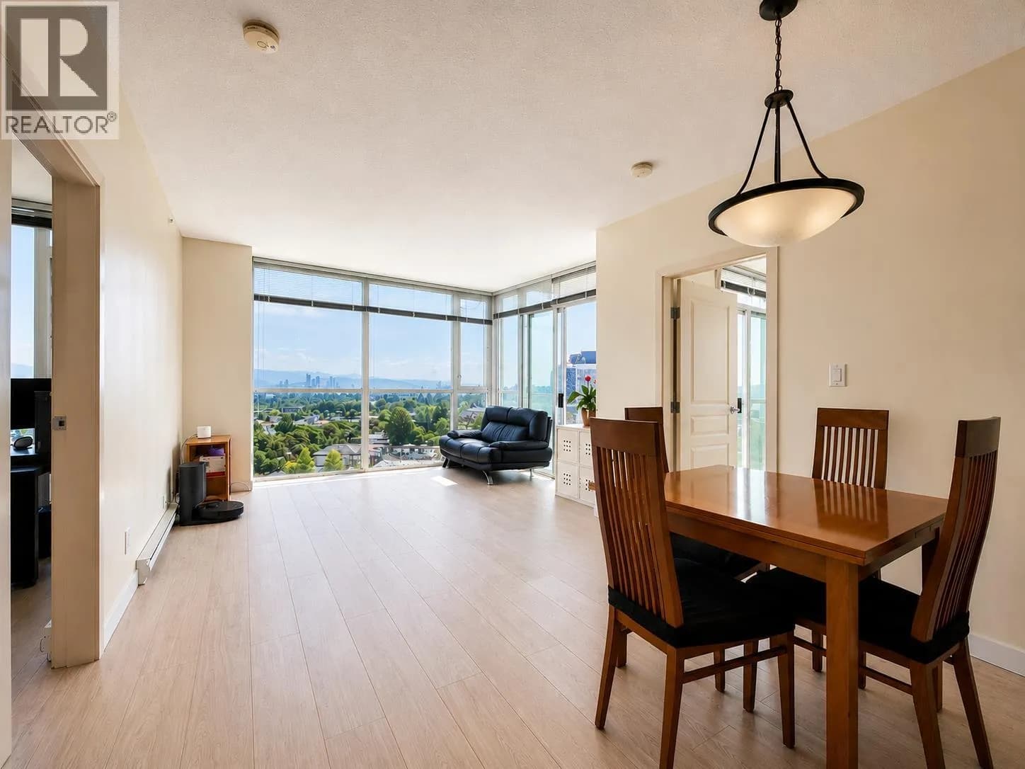 #1307 4028 KNIGHT STREET, Vancouver, BC photo 5