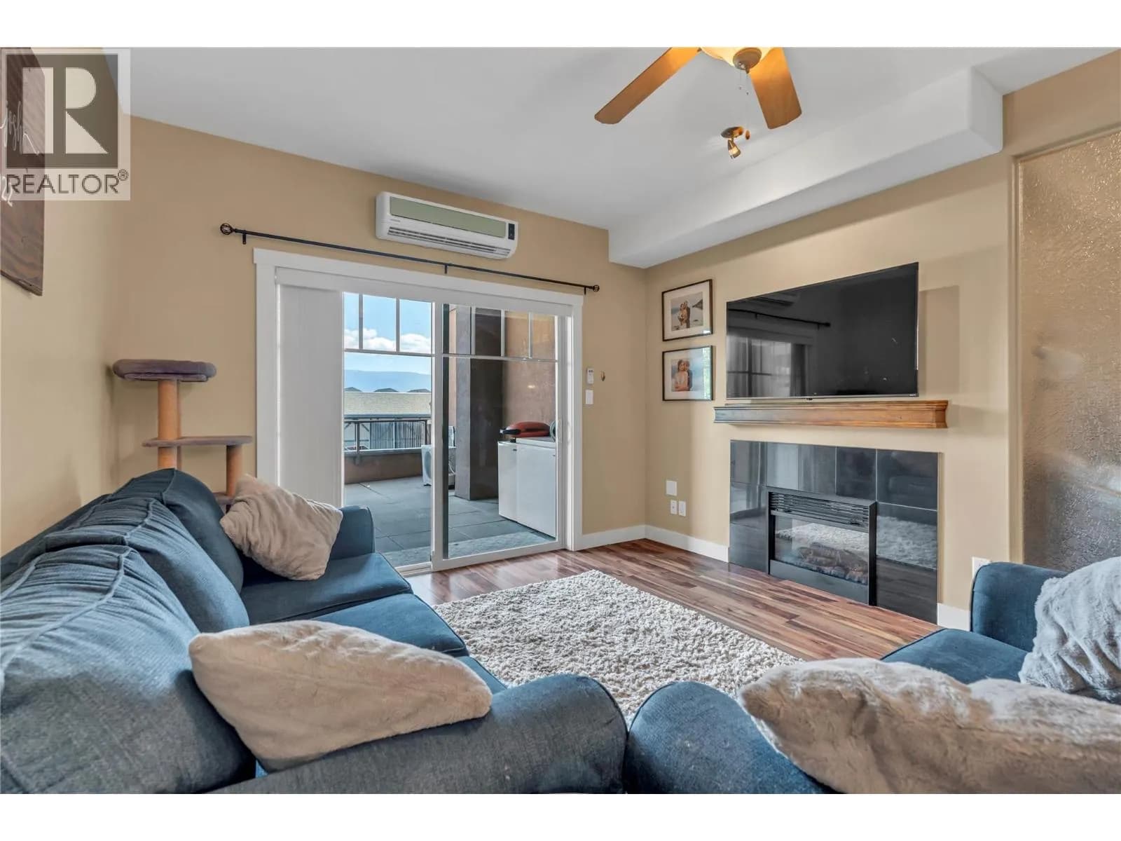 #206 13615 Victoria Road N, Summerland, BC photo 3
