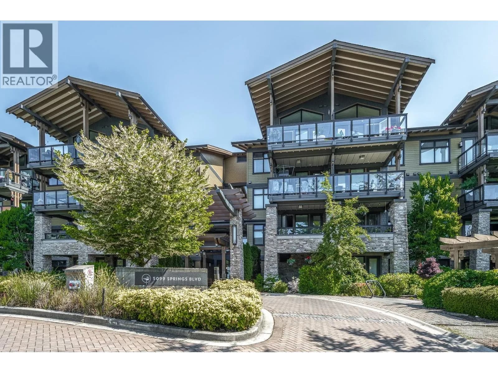 5099 SPRINGS BOULEVARD, Tsawwassen