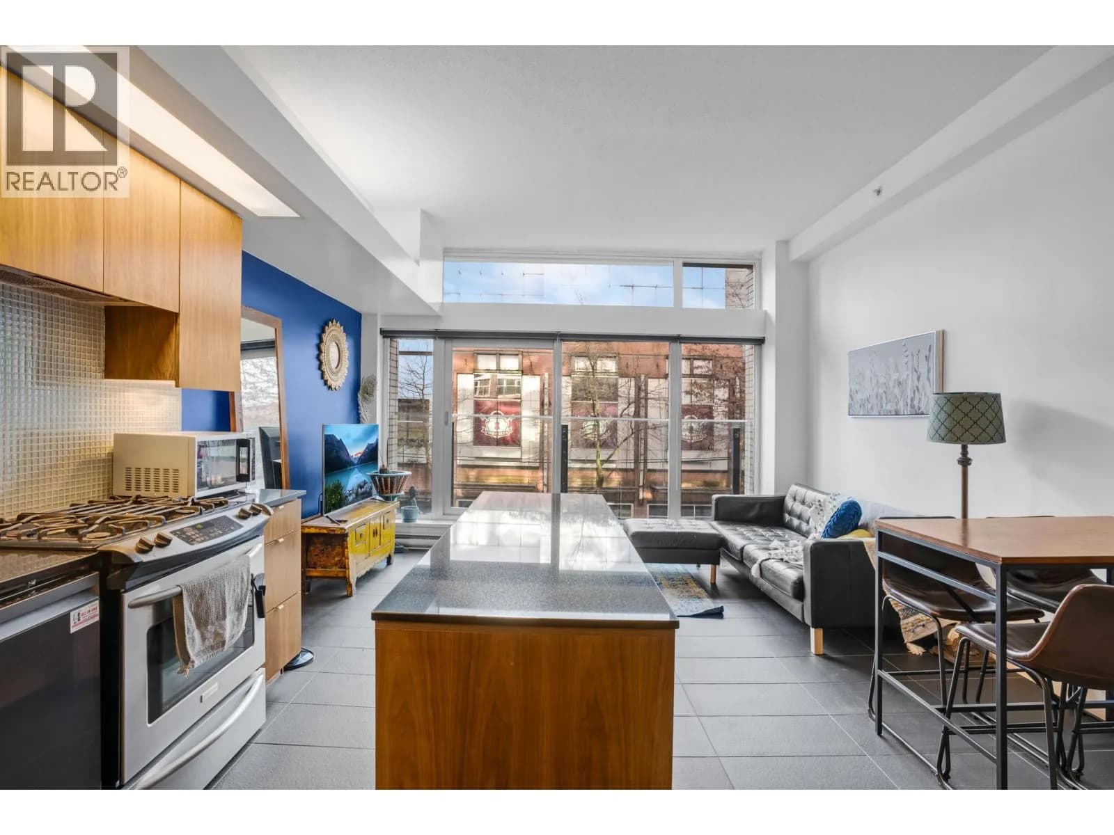 #309 33 W PENDER STREET, Vancouver, BC photo 3