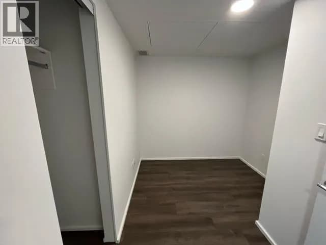 #1705 3833 EVERGREEN PLACE, Burnaby, BC photo 5