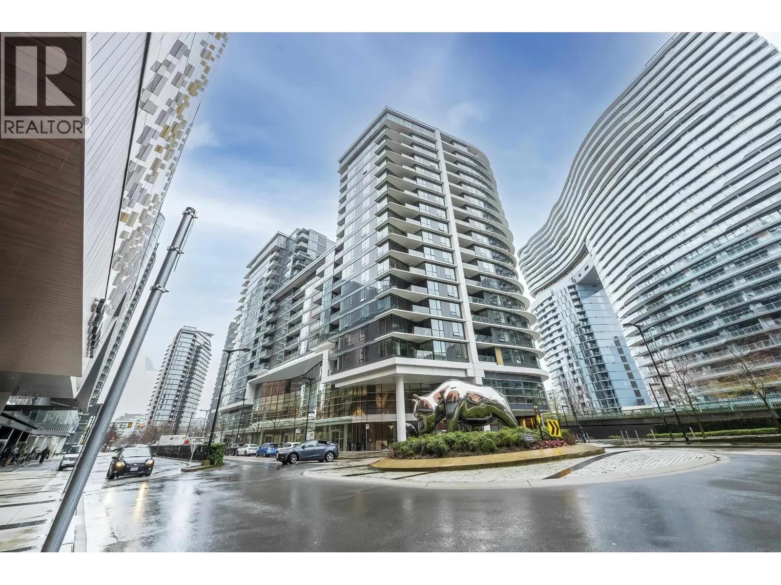 68 SMITHE STREET, Vancouver