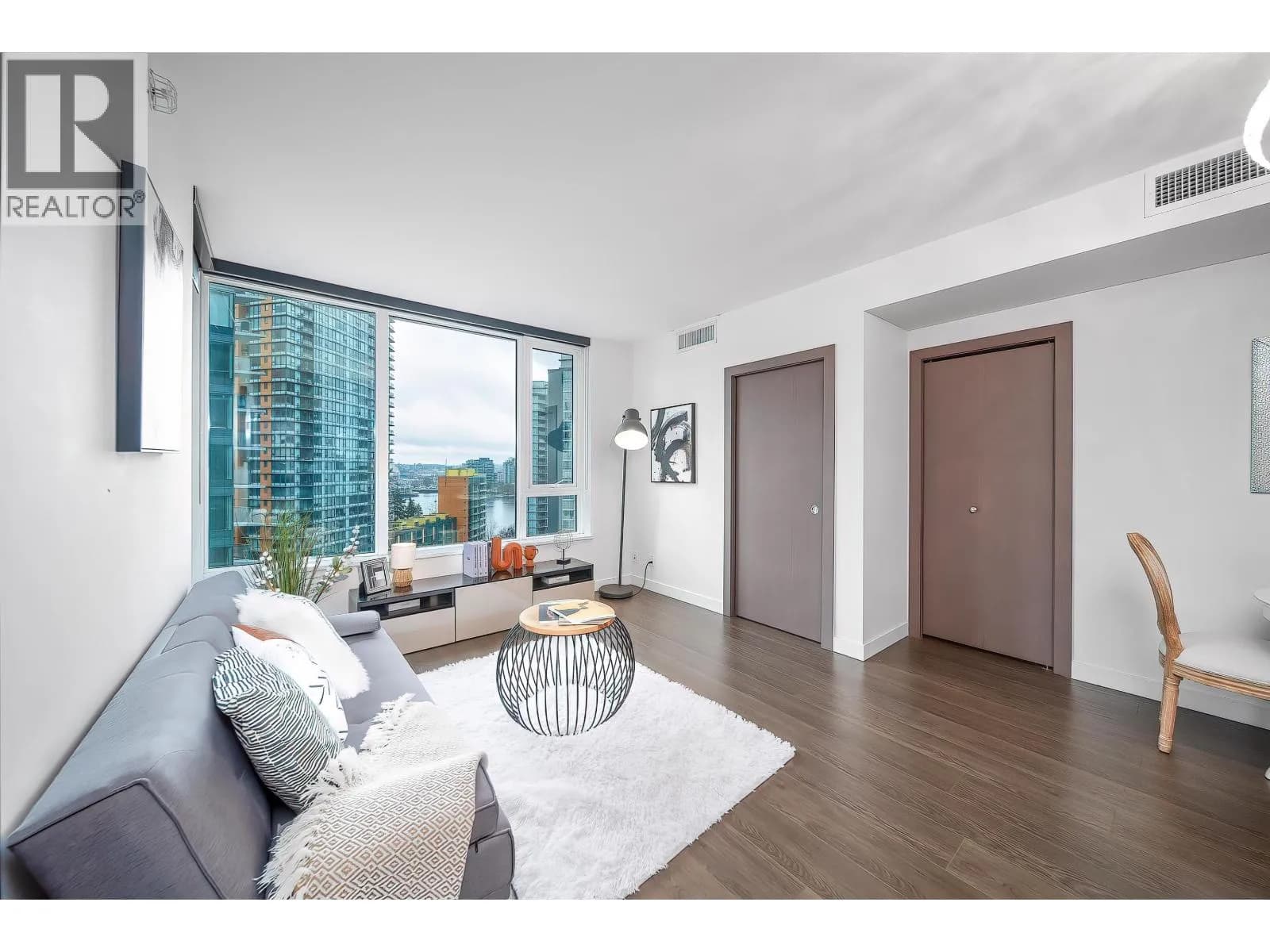 #1507 68 SMITHE STREET, Vancouver, BC photo 4