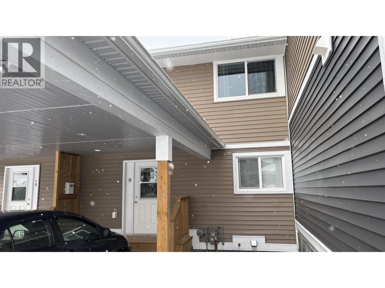 1425 NALABILA BOULEVARD, Kitimat