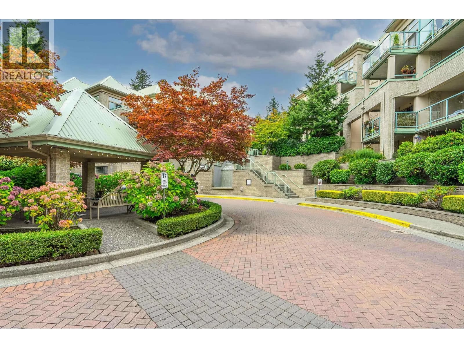 301 MAUDE ROAD, Port Moody