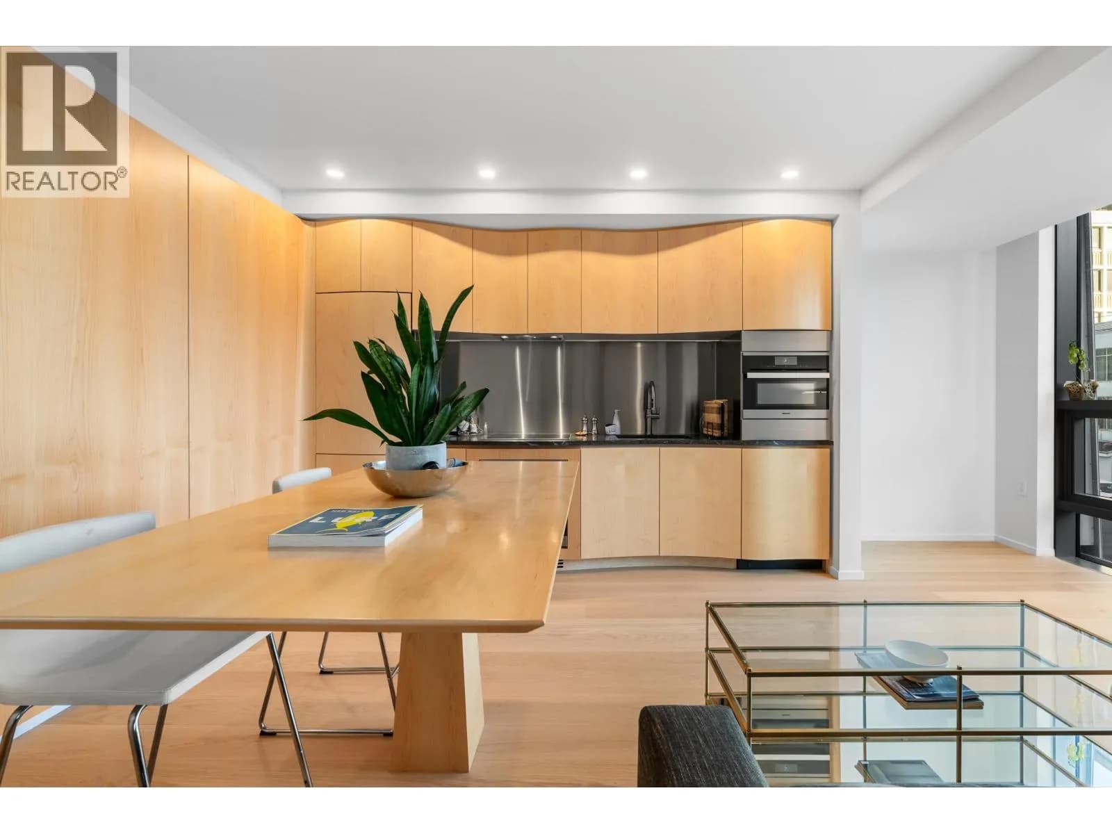 #501 1568 ALBERNI STREET, Vancouver, BC photo 3