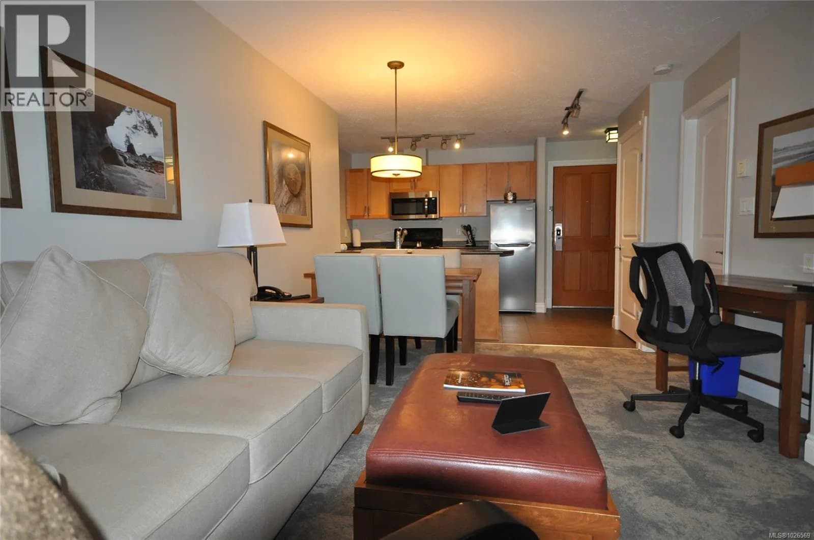 #204D 1800 Riverside Lane, Courtenay, BC photo 2