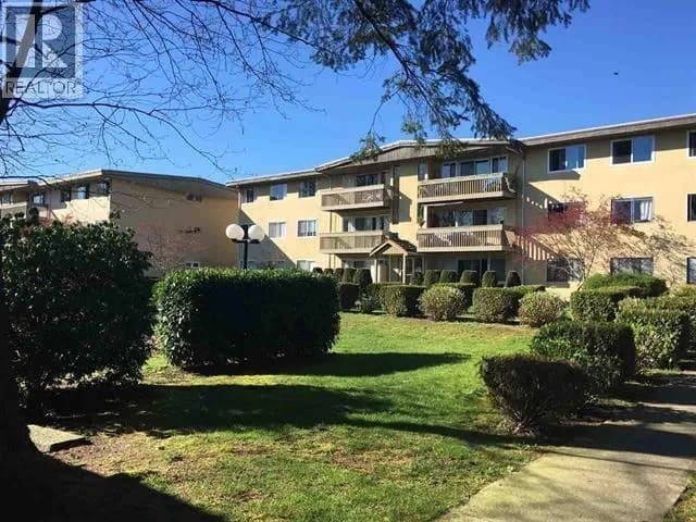 #102 5770 HASTINGS STREET, Burnaby, BC photo 1