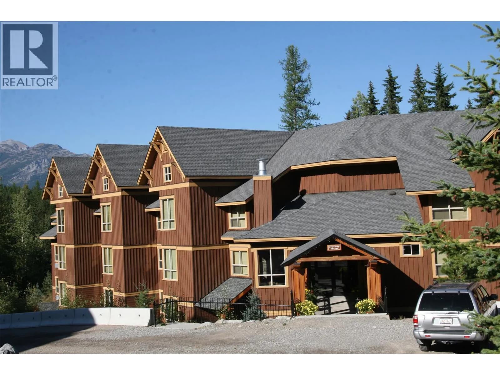 4559 TIMBERLINE Crescent, Fernie