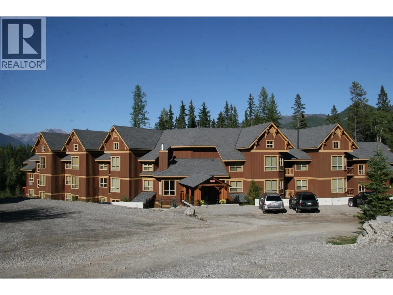 #645D 4559 TIMBERLINE Crescent, Fernie, BC photo 3