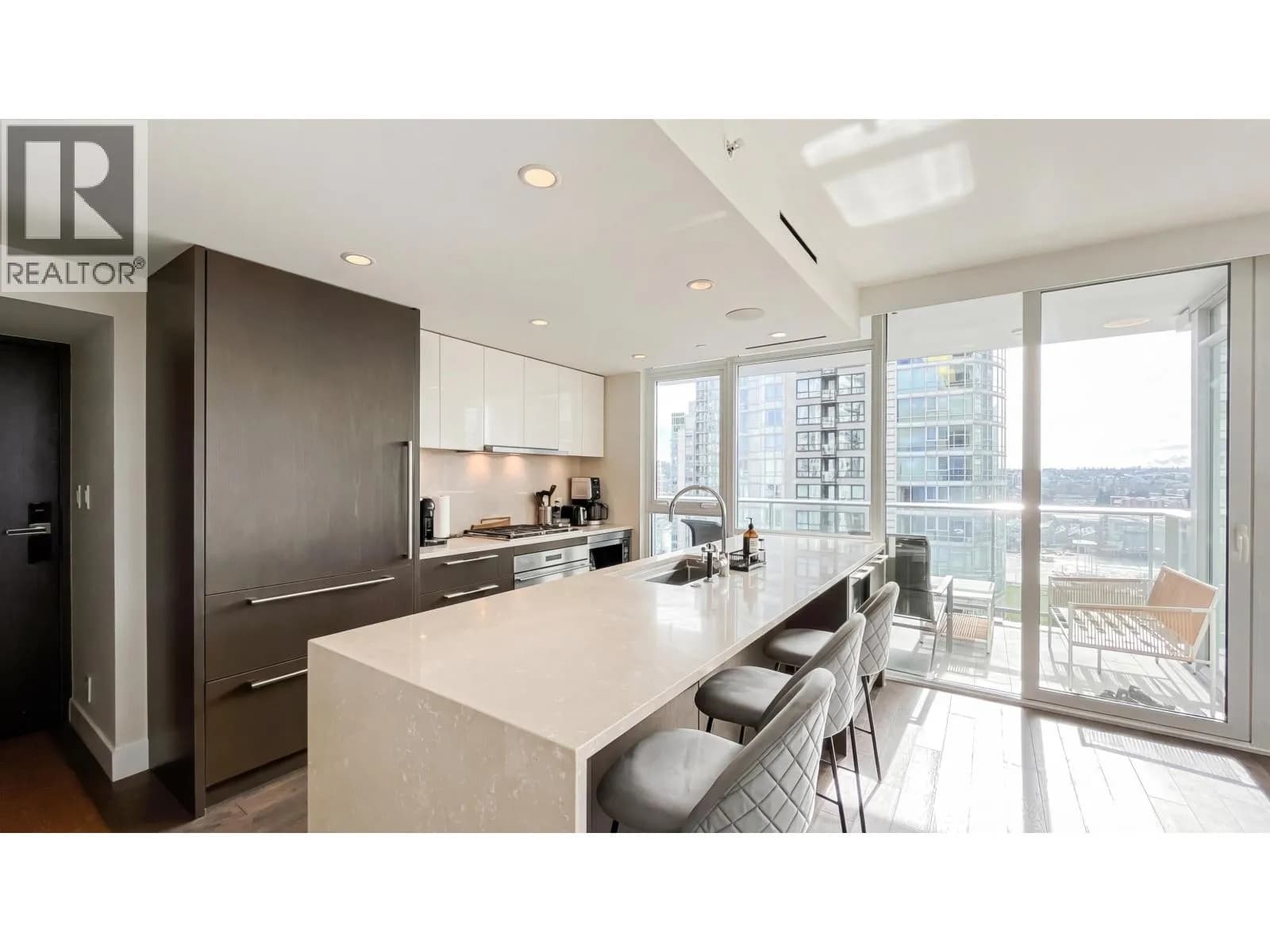 #1601 499 PACIFIC STREET, Vancouver, BC photo 3