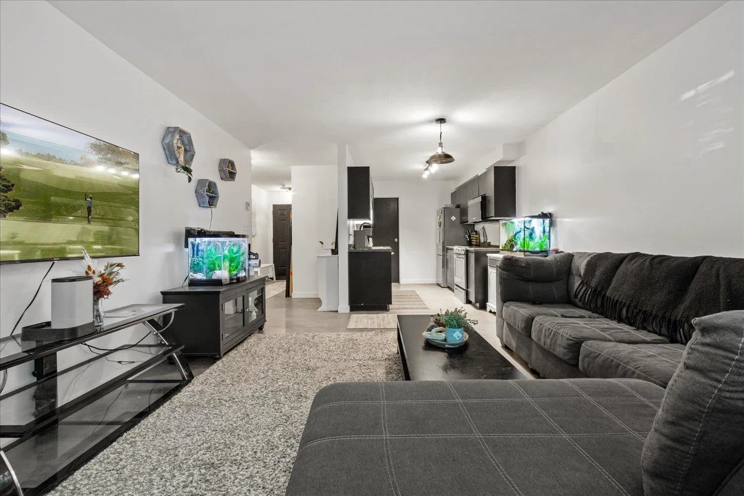7694 EVANS ROAD, Sardis