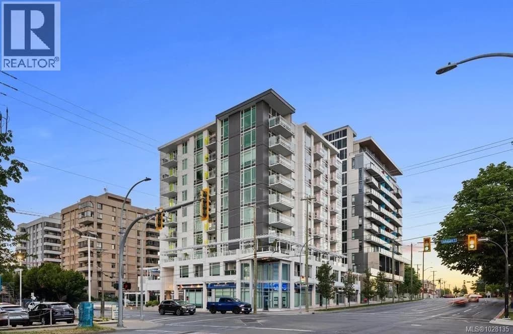 1090 Johnson St, Victoria